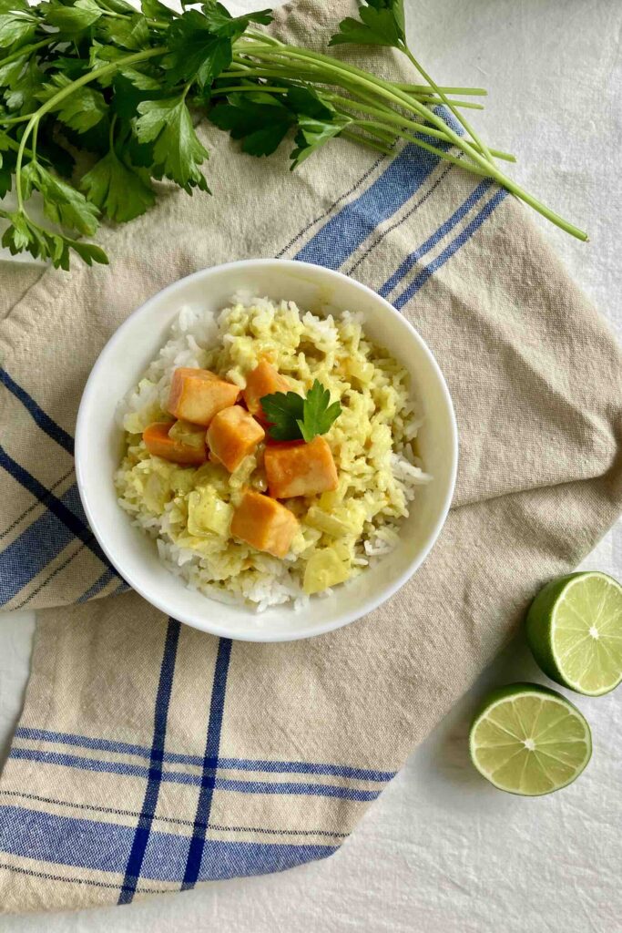 Sweet potato coconut curry with lime