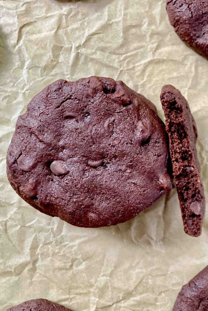 double chocolate date cookie