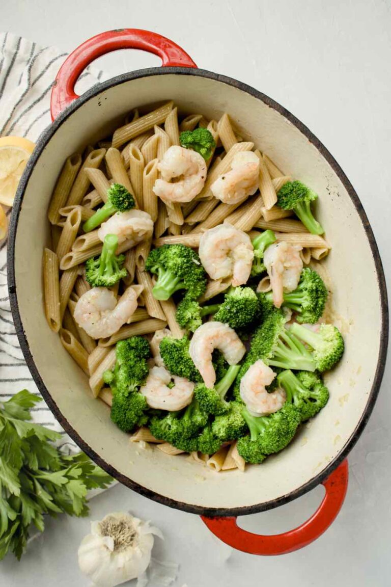 20-Minute Broccoli and Shrimp Pasta