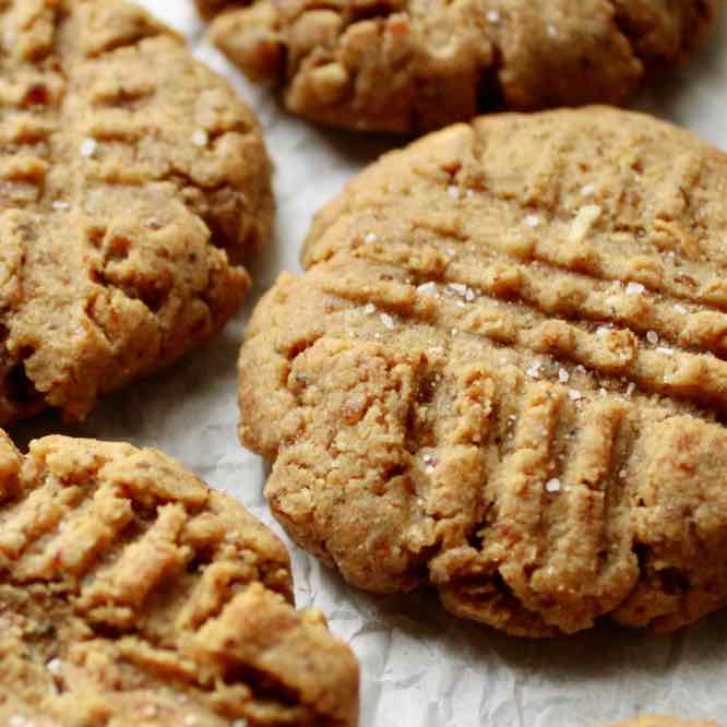 Date Sweetened Browned Butter Peanut Butter Cookies