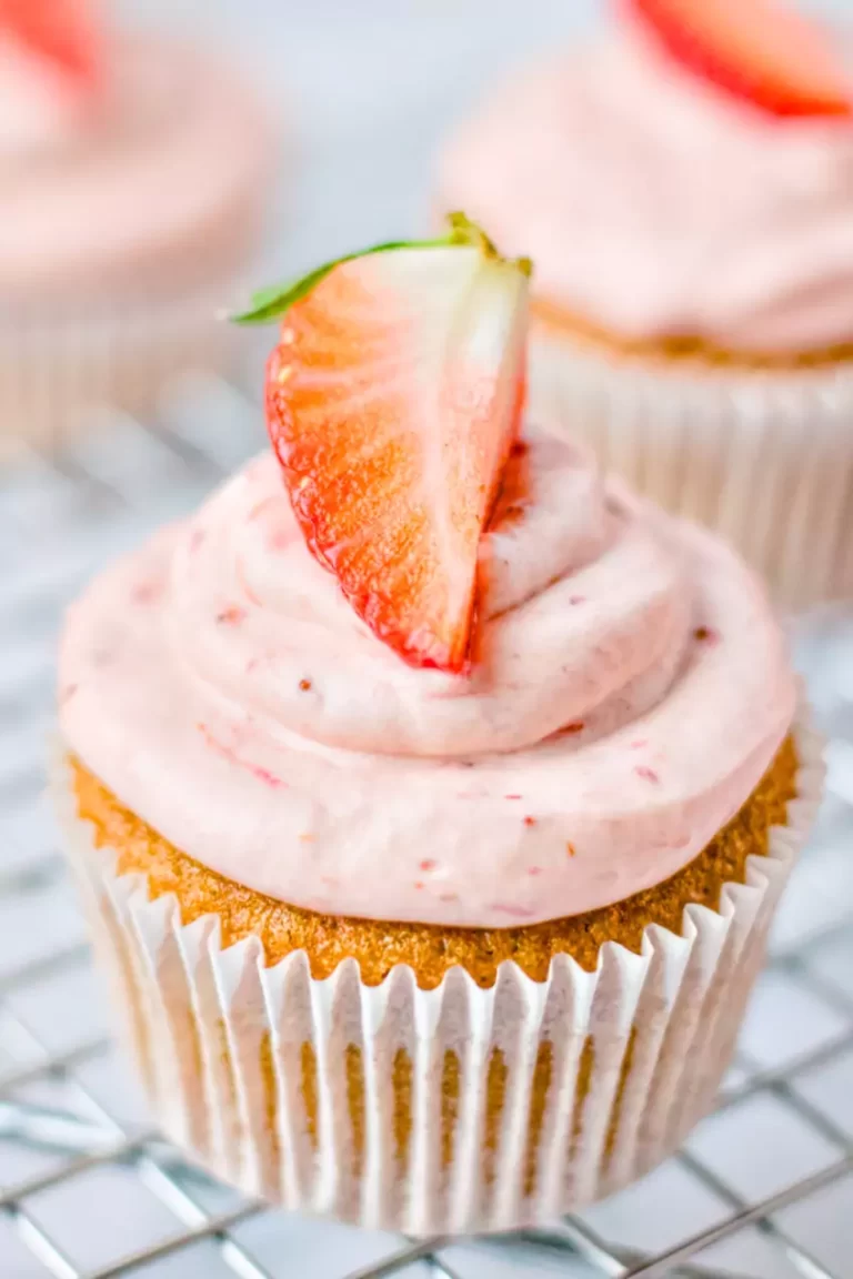 Strawberry Cream Cheese Frosting