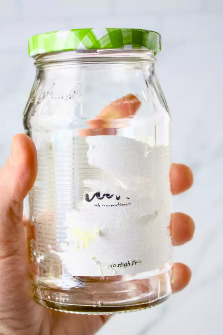 How to Remove Sticky Labels from Glass Jars