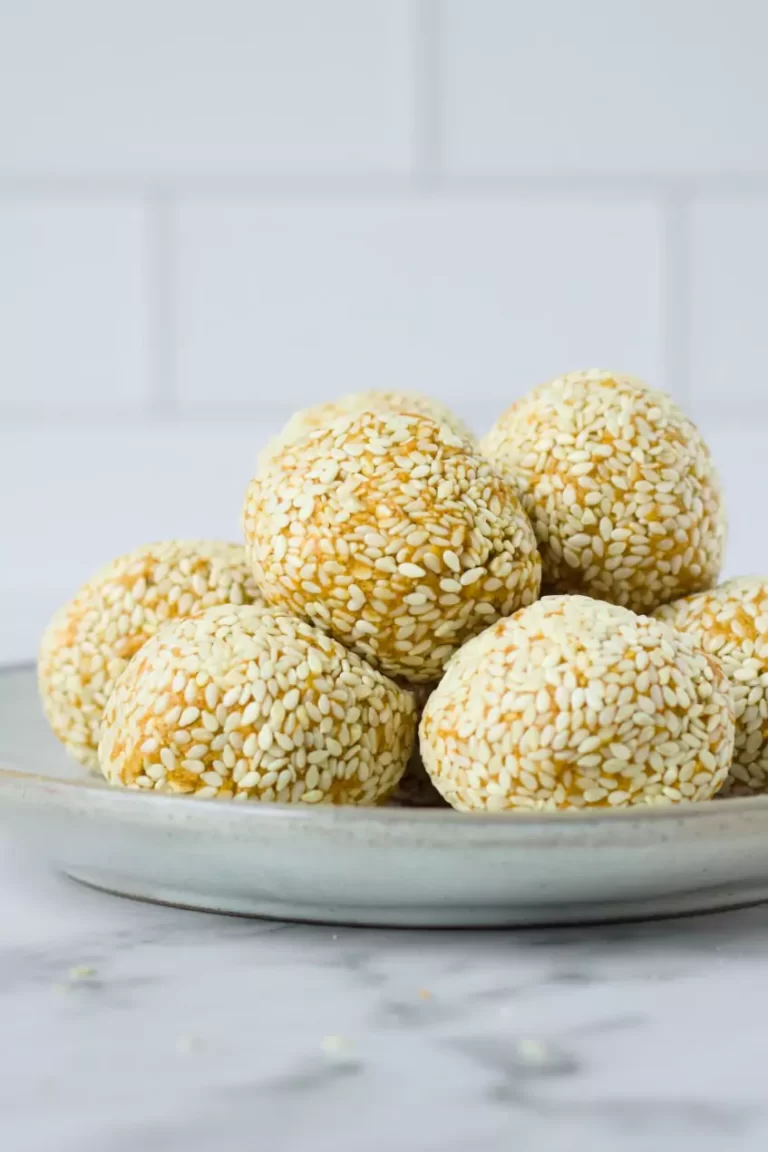 Pumpkin Tahini Energy Balls