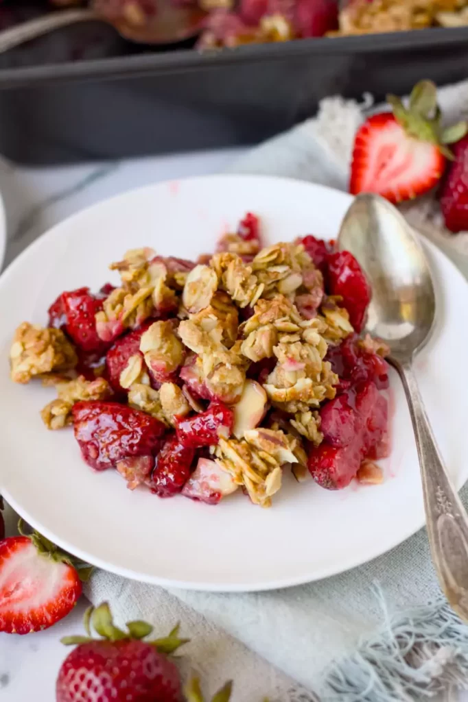 Healthy Strawberry Crisp